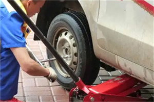 围场附近拖车24小时服务热线电话